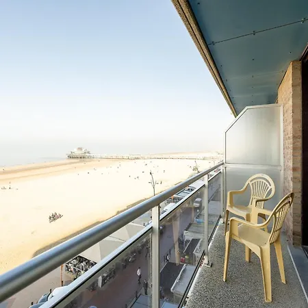 In With Sea Views Апартаменты Бланкенберге